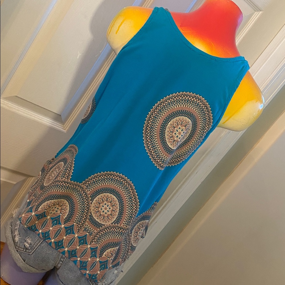 Blue Sleeveless Super Soft Fabric Top with Geometrical Patterned Designs - Picture 7 of 10
